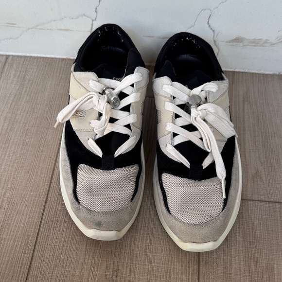 Fear of God Other - Mens Fear of God ESSENTIALS distance runner sneakers black and gray